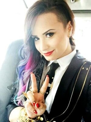 [] We'll be burning up like neon Lights ♪[]  I'm a crazy boylovatic watch out! Eu te amo @ashtonpepekero !  Guilherme H.