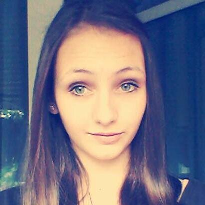 kovnataa's profile picture. 15
Hungary
Snapchat: kovnati