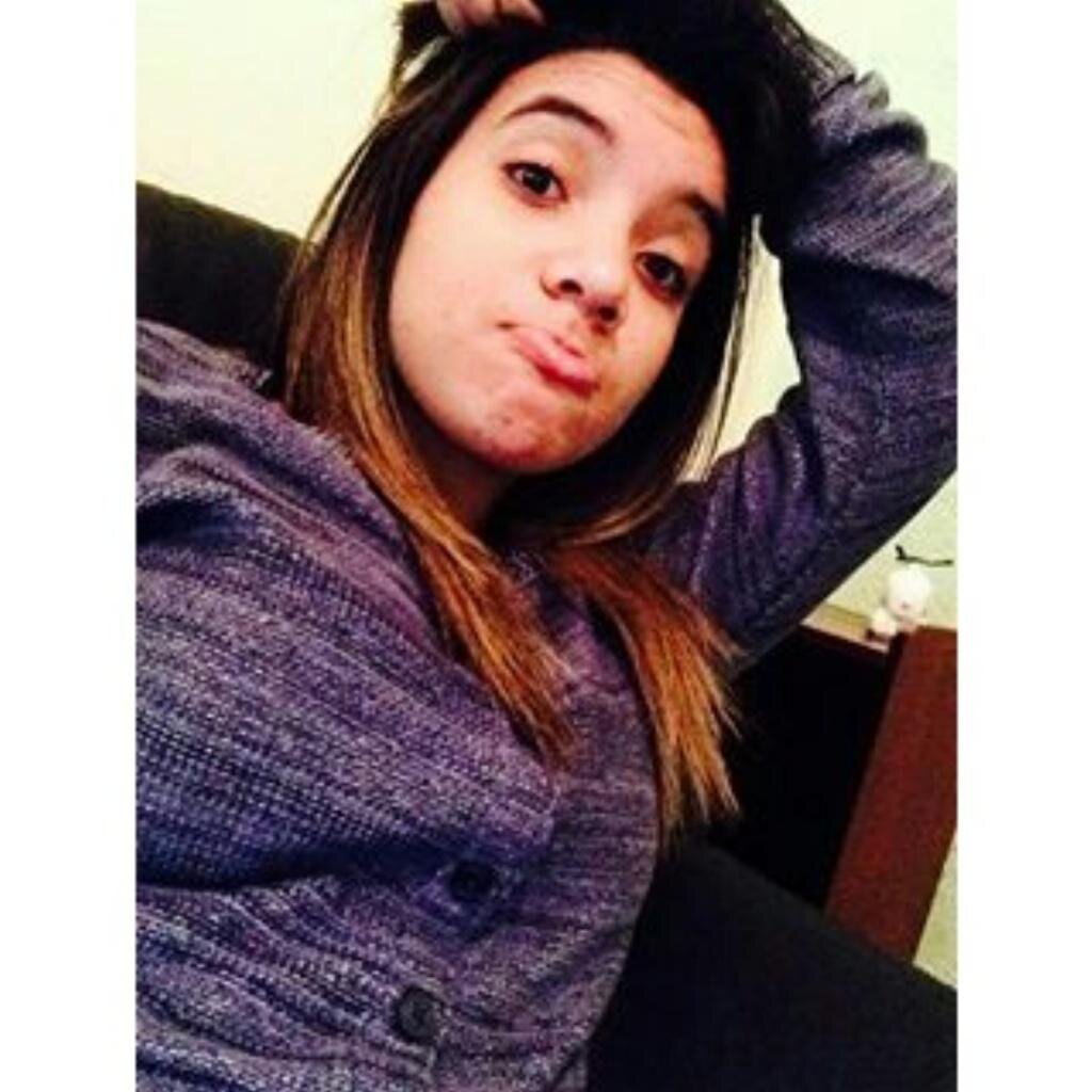 Ela é maravilhosa, tem um sorriso maroto ♪