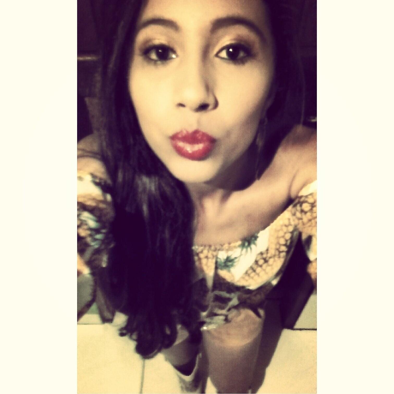 Need nothing to complete myself.. ♪

(LADY GAGA)
