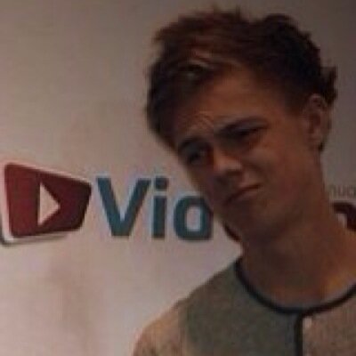 CASPAR LEE FUTURE MRS LEE CASPAR IS VERIFIED!!