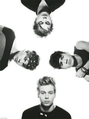 hiii luke! could you please follow @bloodyhazza_             
 Its her birthday and It would make her day :))) I LOVE YOU