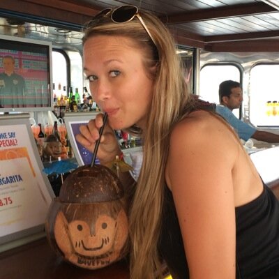 AshleyPaulus1's profile picture. world traveler ✈️☀️