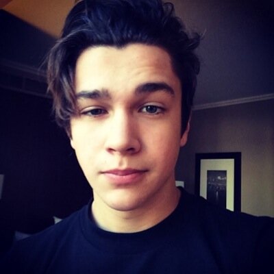The wanted, Austin Mahone, Colin Ford, Ariana Grande, imagine dragons.