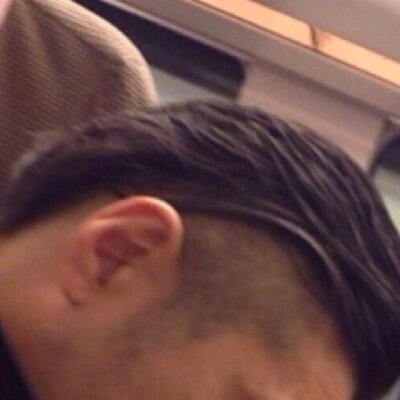 It is a half-breed of Japanese people. Many friends are looked for. He lives in New York. 185/75/31/31/G組✌️
