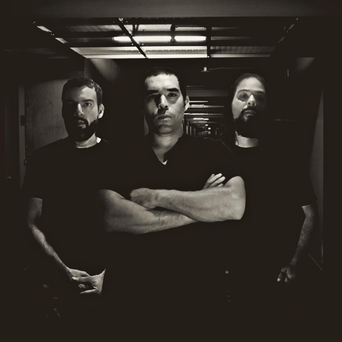 Melodic Death Metal Since 1996, Now working on new album - http://t.co/Hwoza25o