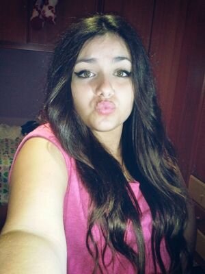 Nivel 14.Morena de ojos verdes , con una sonrisa siempre¤ adoro a mi MA' @shacecii || MIS HERMANAS TODO~ Bética hasta la muerte#