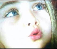 etudiante,17ans/ what doesn't kill you makes you stronger--single--follow me--i love you all--