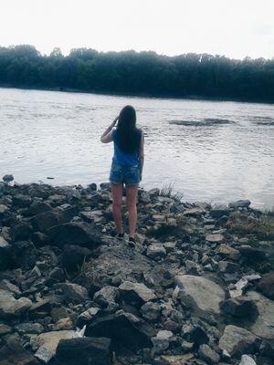 NAME: Daria LOVE: music, art, fashon and fun PERSON: always happy and positive ☺