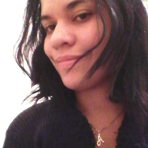 Quem quiser vencer na vida deve fazer como os seus sábios: Mesmo com a alma partida, ter um sorriso nos lábios!