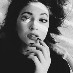 MileyBrooksLG's profile picture. Ravenclaw wise.