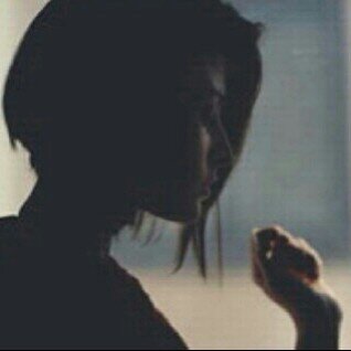‏‏‏‏هيَ ثمِ لٱ ٲحد. .