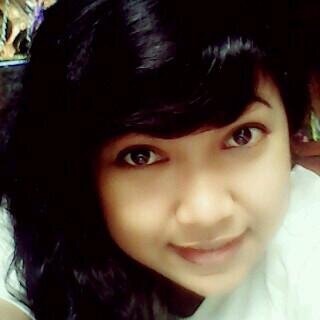 Pin 7D25C5E7|| path : Dewwie S. Disyntiva|| Ingin nyenengin orang disekitar termasuk ortu