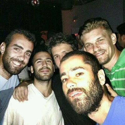 MOmikron's profile picture. 