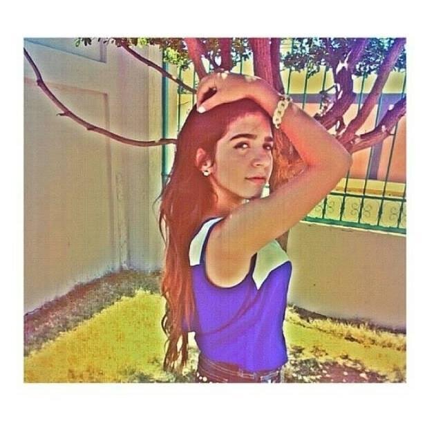 14, siempre con mi mejor amiga @Imvb_, jdrr.