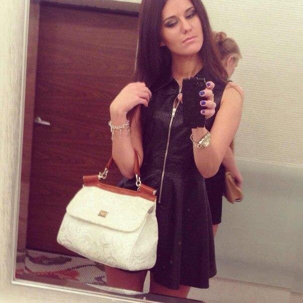 Varakina260877's profile picture. 