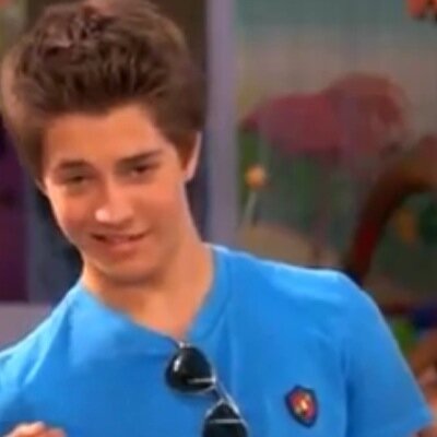 Hey, I'm Serenity. I'm a HUGE Billy Unger fan! I love Lab Rats. I love Billy Unger, Kelli Berglund, Spencer Boldman, and Tyrel Jackson Williams.