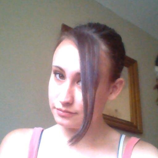 BugCrossgrove's profile picture. GreenBay, Gamer, Bit eccentric