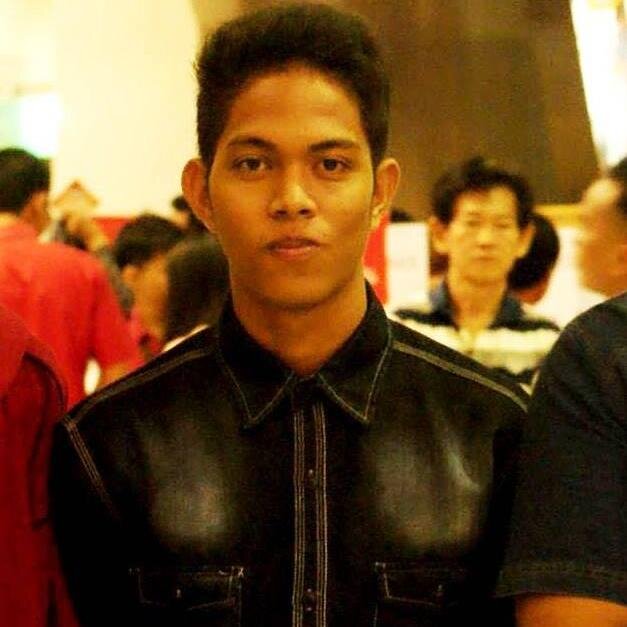 tujuan hidup ,jadi yang terbaik untuk keluarga terutama bhagiain orang tua :)