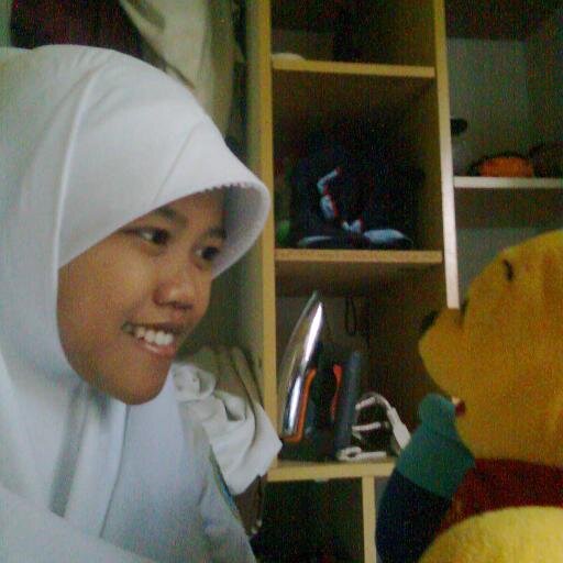 Kikinurcahya28's profile picture. jadilah apa yang kau inginkan,, :) kejarlah cita-citamu setinggi mungkin,