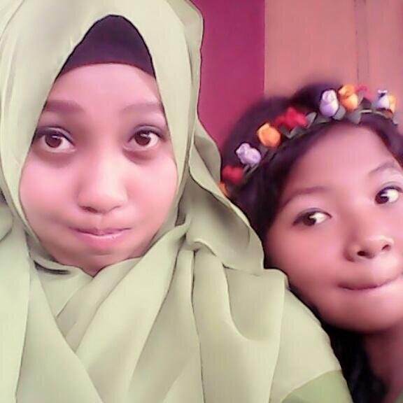 → Galuh University ♥ Accounting Education
→ Someone who #addicted to GUNDAM & ANIME ♥ 
→ gimme mention, I'll follback ^^