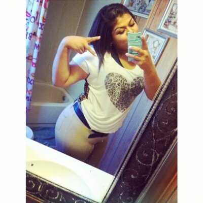 candeelaaa28's profile picture. Broncos  | Heat ❤️ | Justin