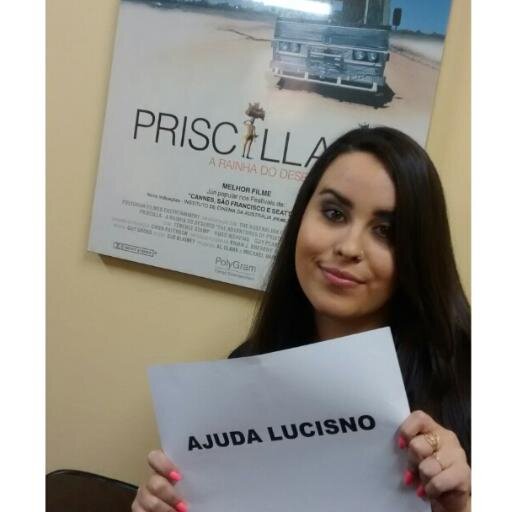 LuizaBetat's profile picture. Bacharel em Comunicação Social - Produção Editorial /UFSM. Sua amiga imaginária e Little Monster