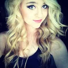 Hey I'm Eliza Sasha Evans I'm 16 I'm sam evans little sister I go to wmhs I'm a junior I'm single  |glee Multi RolePlay|