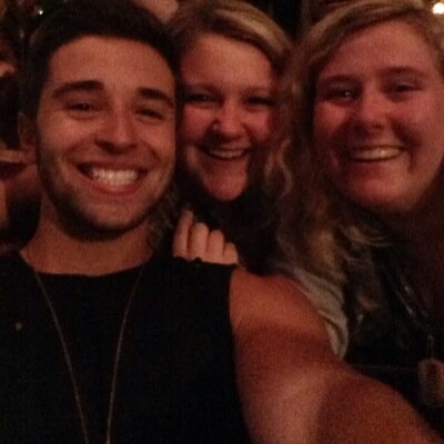 Official account for the Jake Miller Street Team of Minnesota! Make sure to get his Album #UsAgainstThem on itunes now! Jake followed us 8/19/13(: