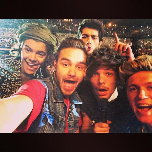 We're updated you about One Direction!! ♥  @zaynmalik @Harry_Styles @NiallOfficial @Real_Liam_Payne @Louis_Tomlinson 0/5+band acc