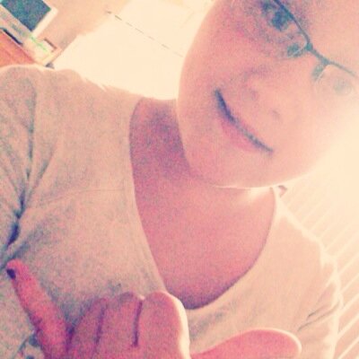 maryott_mj's profile picture. I love YOU NOW and my besties