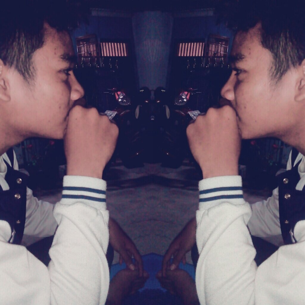 • #FutsalPlayers. • Madridista HalaMadrid! \m/ • Vellin Fc •