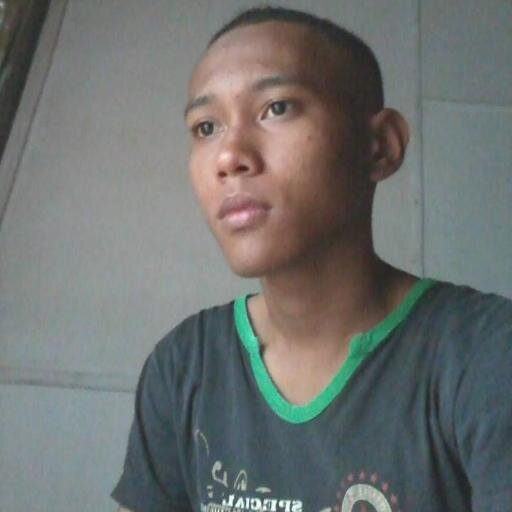 jgn prnh mnyrah
keep moving .,.....