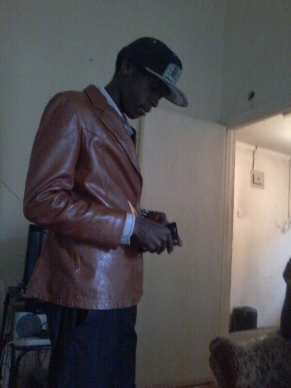 ra_raph's profile picture. 