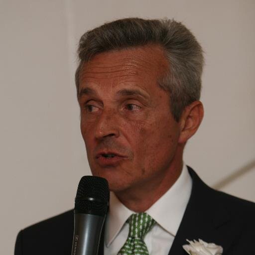 BernardPouy's profile picture. #banque #assurances #digital #europe #voile #golf #opéra #théâtre #voyages