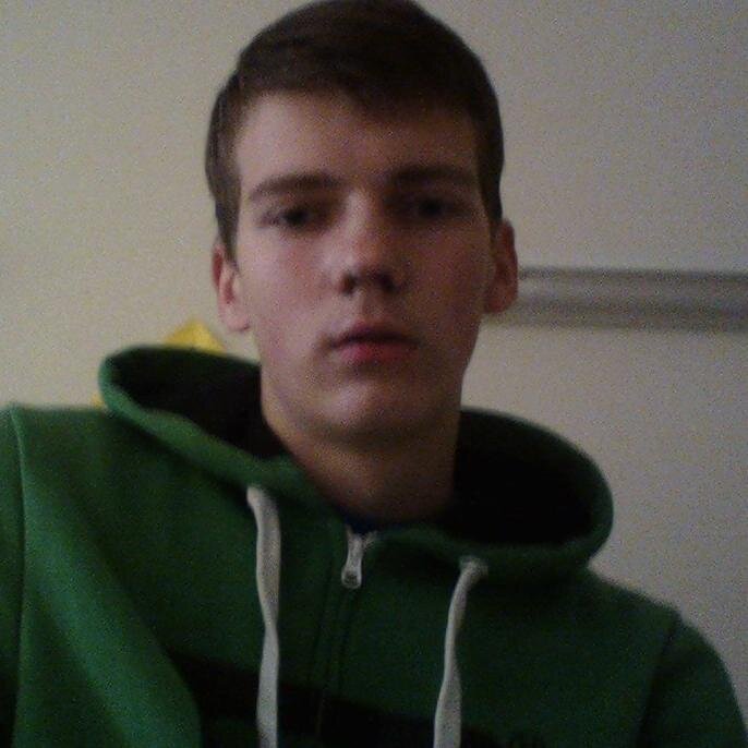 sveksis's profile picture. 