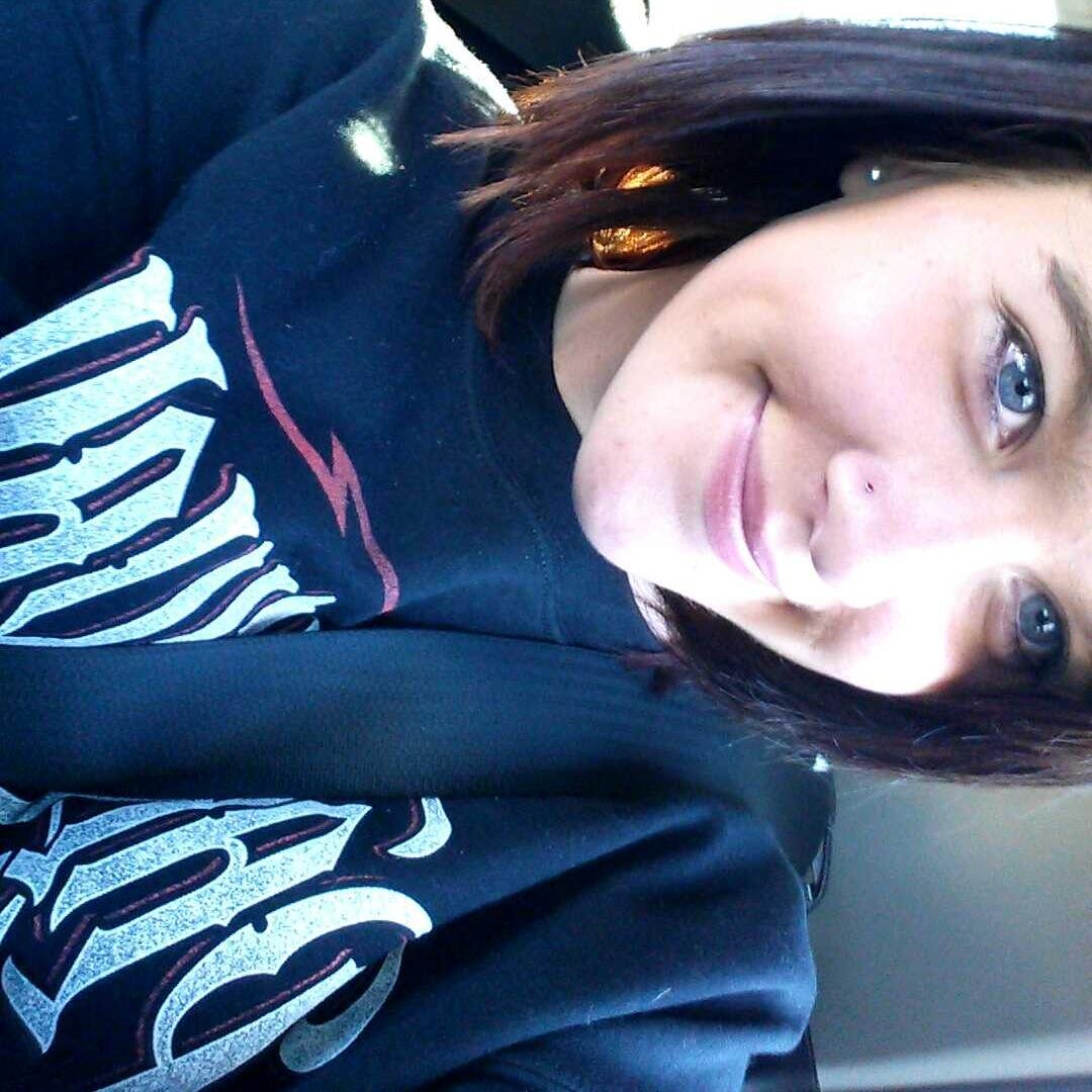 seventeen. taken. bands are my life.