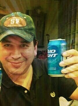 49184993f8a240e's profile picture. G.I.T. graduate , guitarist, beer drinker, hell raiser and respect good musicianship!