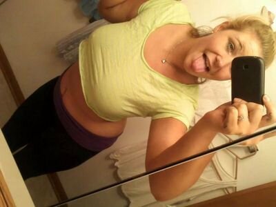 iTreat em Like iDont Need em. #whitegirlfever iFollowBack!! IG:: imcuteedoee