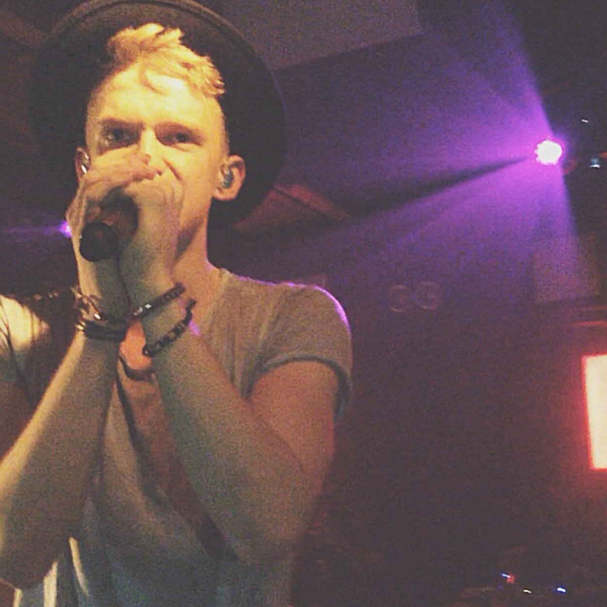 just your typical teen whos crazy for cody, the 1st july 2014 will always be my favourite memory #ACOUSTICSESSIONSUKTOUR