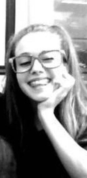 LauritaHurta13's profile picture. risueña como ninguna otra