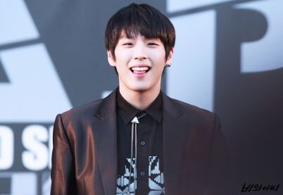 [.We Are B.A.P. Yes'ir.] This is Kim himchan Thaibot ผมไม่ได้คาดหวังให้รักในตัวผมครับ รักและสนับสนุนในตัวศิลปินนะครับ #90lines [ST.19/10/12] [RL @BAP_Himchan]
