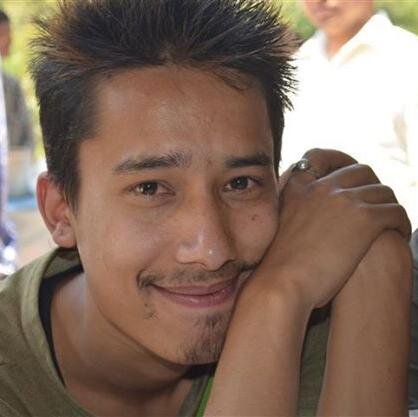 Software Developer  : I do enjoy hanging out wid frens, tour, photography, games and lots of sleeping 
#ManUtd #MUFC#Blogger