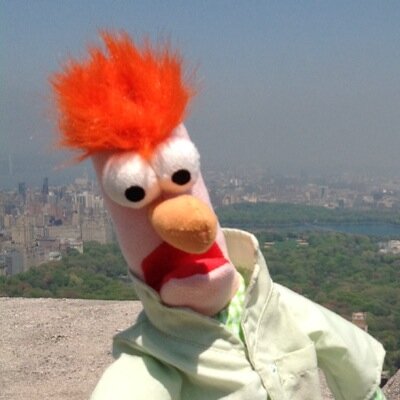 Hello! My name is Beaker Hanyu and I am learning Chinese. Join me and learn new words and phrases every day.