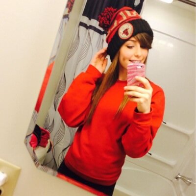 ThatGirlJacie's profile picture. Im real and I hope some of my followers are too ✌️