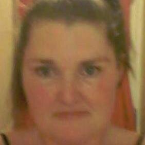 31 yr old married mummy of two beautiful girlies named Skye (9) Summer (7)
