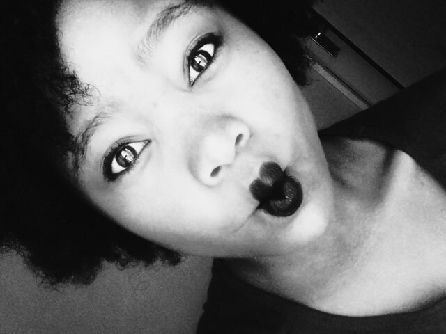 #KidWithAFro|MessyHair!♥POETRY•LOVE•PEACE-FREAK•Coffee•Nougat•Chocoholic•Weirdo•Anxiety•Timid-Fangirl!#MSFTSrep:#GodsCreation!