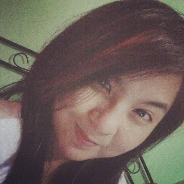simple girl .that s me