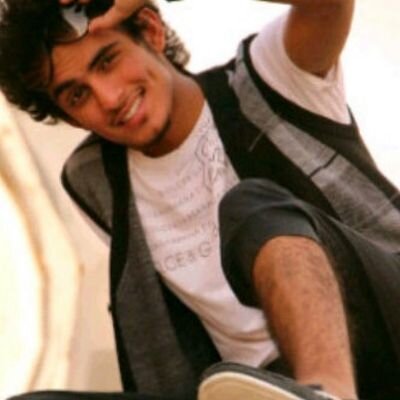 crestan1285's profile picture. انا كريستيان متخرج من الجامعه هذي السنه ومازلت ادور علي عمل