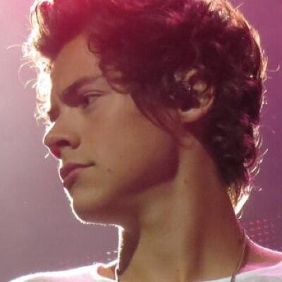 hello Youre beautiful and I love you Please follow @grumpylukey and talk to me whenever you want :-) xx
